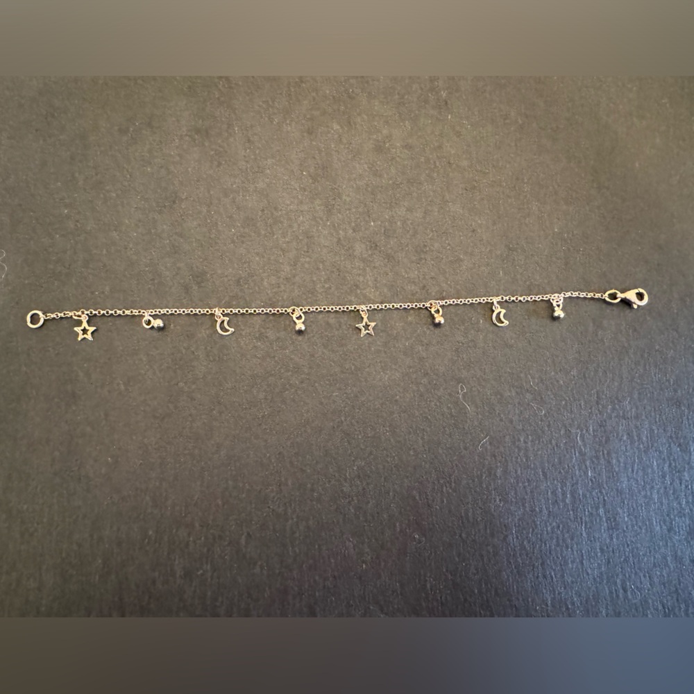 NWT/NIB 925 Sterling Silver Moon & Star Bracelet